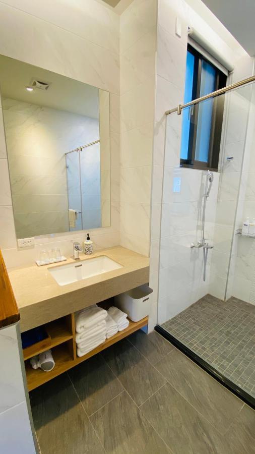 Meet Gaudi Apartment Kota Hualien Bagian luar foto